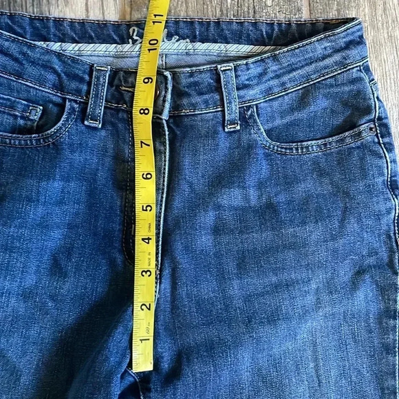Boden flare jeans Medium wash Midrise Women’s size 4 Stretch denim - Picture 6 of 13